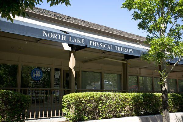 North Lake PT in Lake Oswego, Oregon. Proud to be serving the community for 30 years!