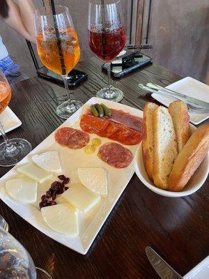 Aperol spritz, charcuterie board