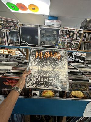 Def Leppard Diamond Star Halos