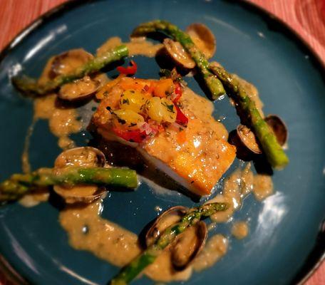 Halibut, clams, asparagus in creamy nutty sauce