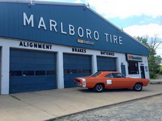 Upper Marlboro. Maryland. Tires. Brakes. Alignment. Suspension