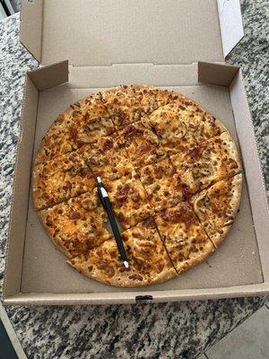 A "Large" buffalo chicken pizza