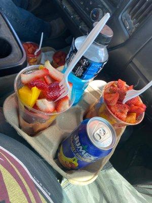 Fruit cup/ Jumex (strawberry/banana)