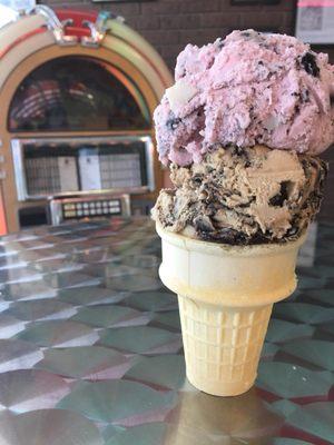 Peppermint Oreo and coffee with cookies