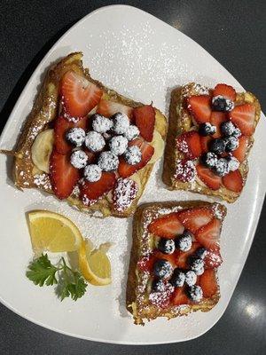 Fruity toasts!