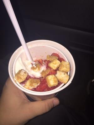 Strawberry Cheesecake Sundae!! Pure Heaven in a cup!!