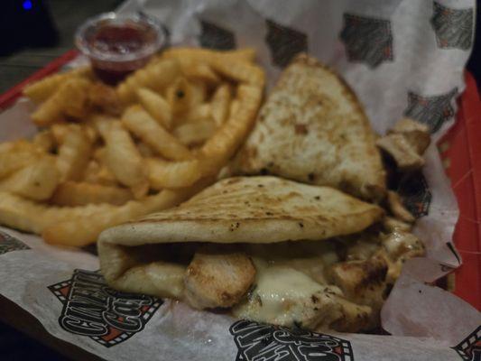 Italian chicken, mozzarella, and  tomato pita