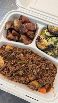 Picadillo ground beef, rosemary potatoes and grilled vegetables