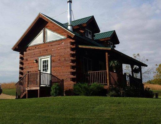 Wild Rose Cabin located in a wooded area of rural Darlington, WI