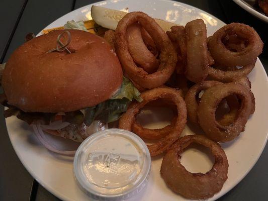 Chicken sandwich with onion rings