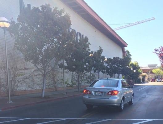 This car almost ran down several pedestrians at Stanford Shopping Center. Wish PAPD was there to give her a ticket.