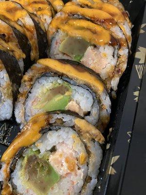 Old avocado in Dynamite Roll