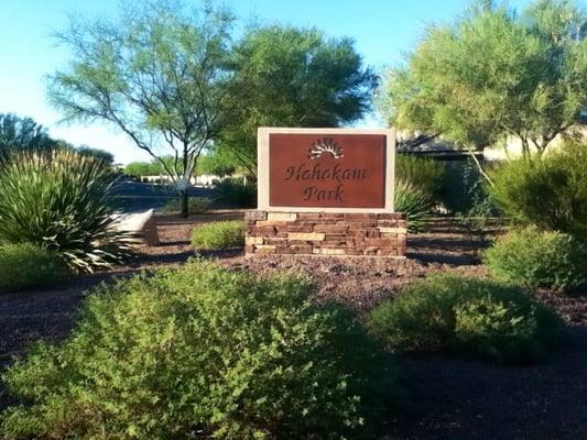 Sign from West Desert Fairway road