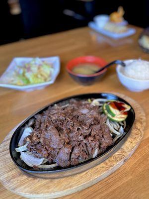 Bulgogi Dinner Entrée Combo