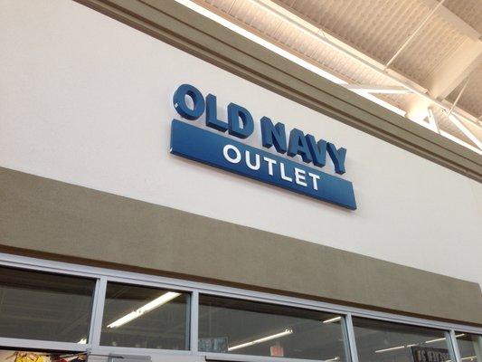 Old Navy Outlet Store Front, Livermore Premium Outlets, Livermore, CA.