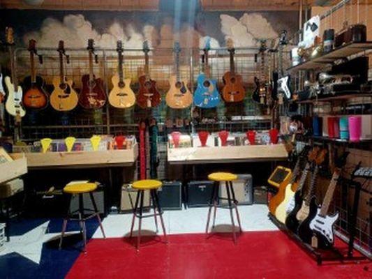 The Musik Store