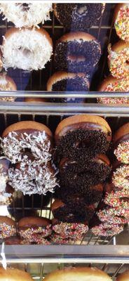 Chocolate / coconut donuts !