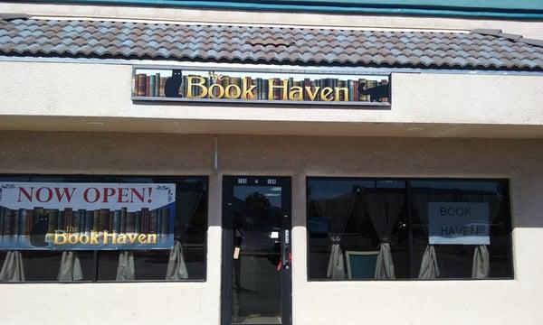 Book Haven store front