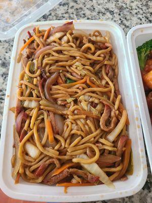 pork lo mein