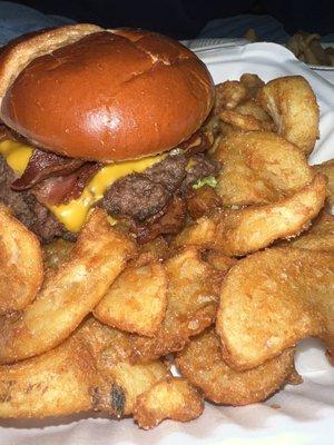 Bacon Cheeseburger  Sidewinder Potatoes