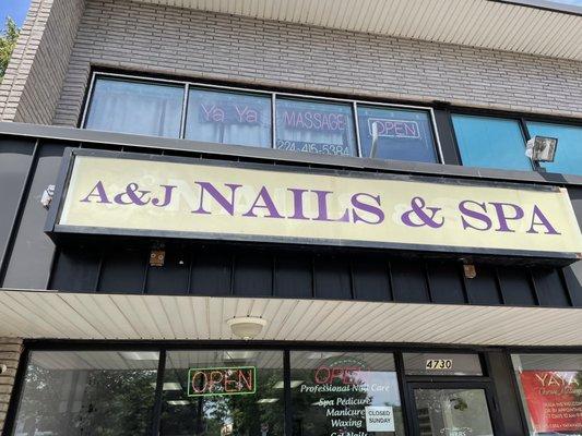 A&J nails and Spa - BAD SERVICE