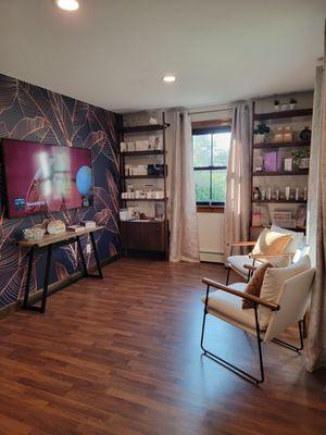 Relax in the waiting area at Examined Life Med Spa, your clinic for holistic health, direct primary care, and personalized wellness.