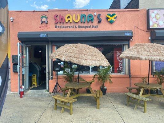 Shauna's Jamaican restaurant