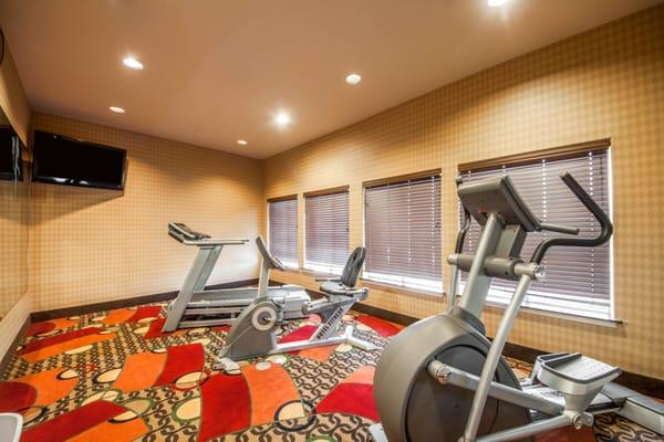 Fitness Room, stationary bike, treadmill, elliptical.