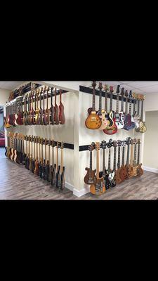 Huge Vintage Guitar Selection.