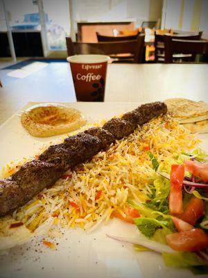 Koobideh kebab platter