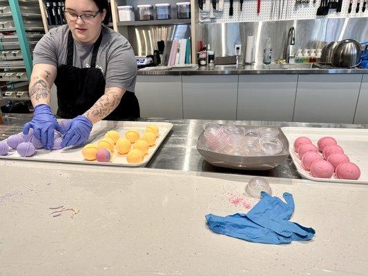 Bath bomb class