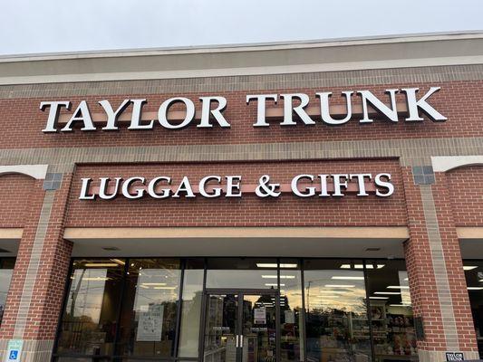 Taylor Trunk