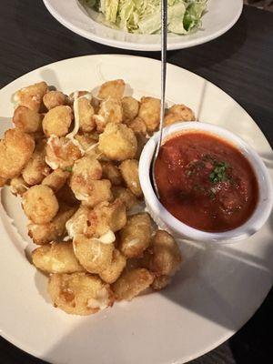 Fried mozzarella with marinara