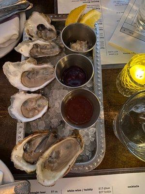 Happy Hour Oysters