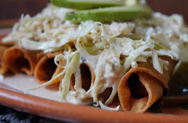 Taquitos plate