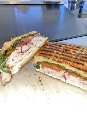 While it is a cold samdwhich, the il tacchino is mouth watering when it's pressed too!