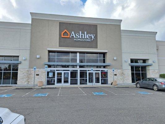 Ashley Store