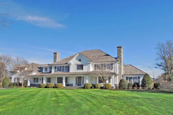 Connecticut Home by DeMotte Architects