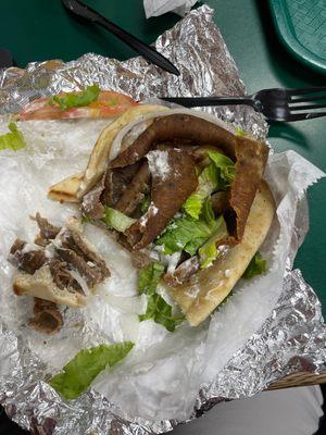 Lamb Gyro.  Very dry. Had to ask for extra sauce. Naan bread dry. Not good