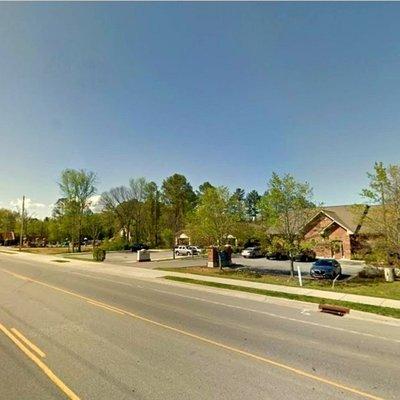 Shallowford Road near Chattanooga dentist Shallowford Smiles