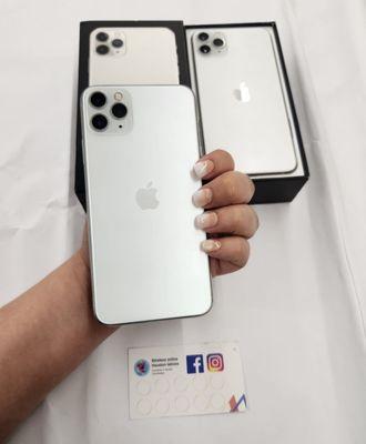 IPhone 11 pro max unlocked any Carrier