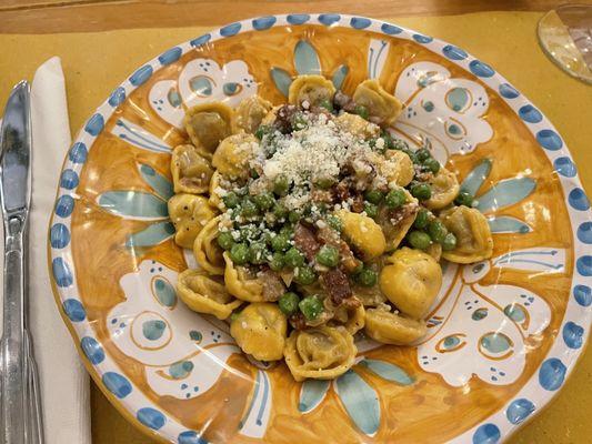 Tortellini Guanciale E Piselli