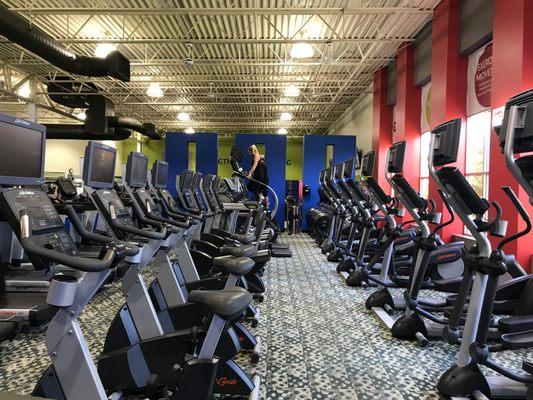 Lower Level Cardio Deck