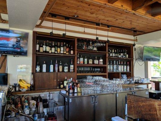 Open air bar that transforms into Banyan Tree restaurant after 5pm