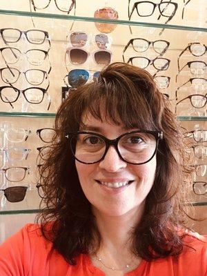 Dr. Carol Aivazian Optometrist