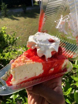 Strawberry Shortcake Cheesecake