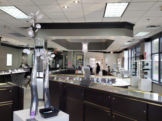 Waterfall Jewelers White Lake showroom