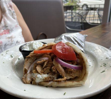 Grilled Chicken Pita