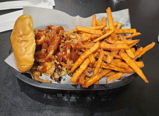 Pulled pork sandwich with sweet potato fries