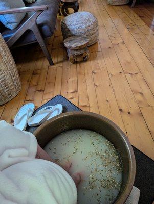 invigorated foot soak (ginger, lemongrass, coconut milk)